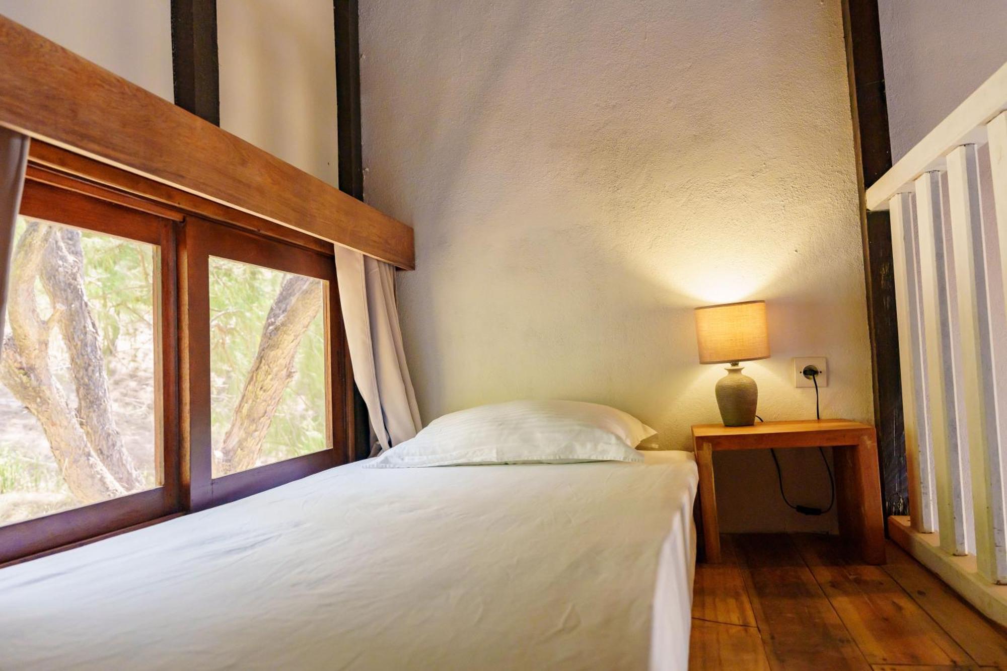 Madakitecamp Hotel Antsiranana Bagian luar foto